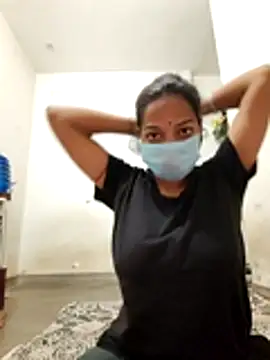 HOT hanyi online show from July 8, 2026, 3:00 am