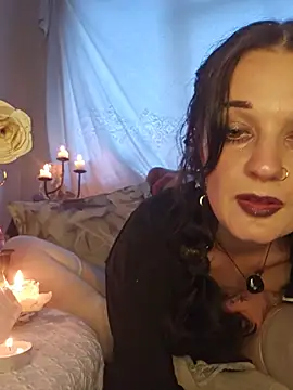 bloom-violetmoon online show from July 23, 2026, 8:18 pm