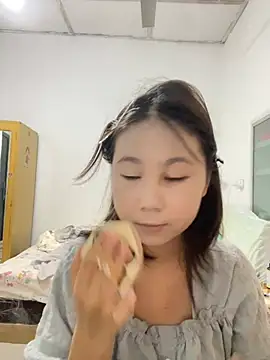 bingxin0 online show from July 7, 2026, 5:32 am