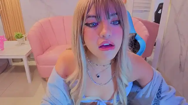 yuna doll a online show from July 11, 2026, 12:41 pm