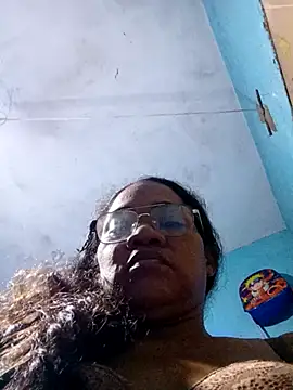 Snapshot of Sexymonmy chatting on July 15, 2026, 6:24 pm Sexymonmy online show from July 15, 2026, 6:24 pm