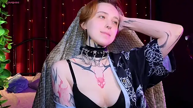 vixen noir online show from July 3, 2026, 4:35 pm