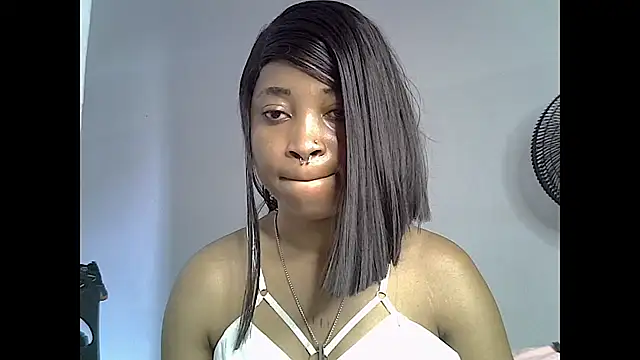 dollyxpussy online show from July 4, 2026, 9:04 am