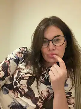 Sophie Virginia online show from July 23, 2026, 7:56 pm