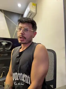 andrewlopezz online show from July 13, 2026, 11:29 pm