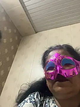 Hottie Indian online show from July 8, 2026, 7:13 am