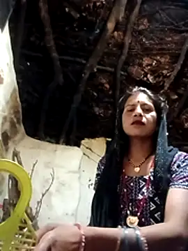 Riya raj01 online show from July 15, 2026, 3:50 pm