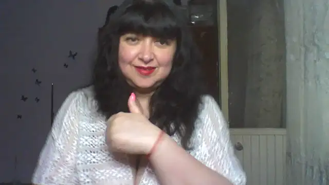 BeautyMilana13 online show from July 23, 2026, 3:54 pm