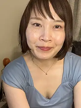 xxmioxx online show from July 22, 2026, 7:00 am