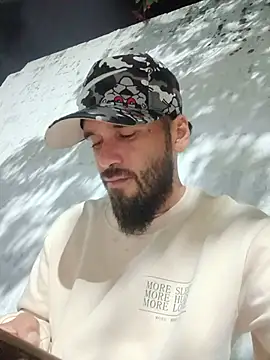 lyonking7 online show from July 8, 2026, 4:39 am
