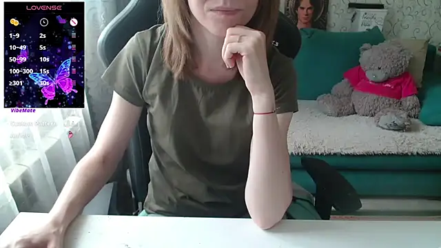   Alisa   online show from July 15, 2026, 4:01 pm