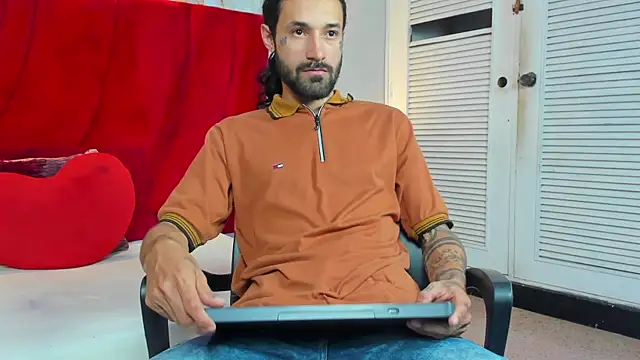 Alexx val online show from July 10, 2026, 8:00 pm