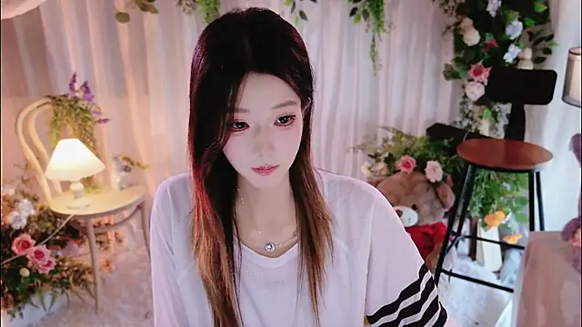 LuLu-007 online show from July 8, 2026, 7:13 am