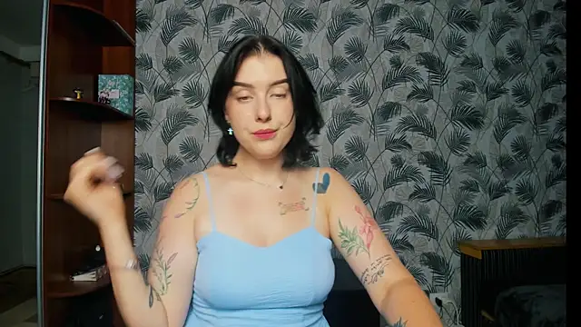 DI Fetish online show from July 23, 2026, 8:29 pm