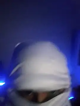 bruzzz666 online show from July 25, 2026, 3:15 am