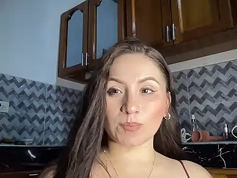 EmmaAlba05 online show from July 14, 2026, 1:30 am