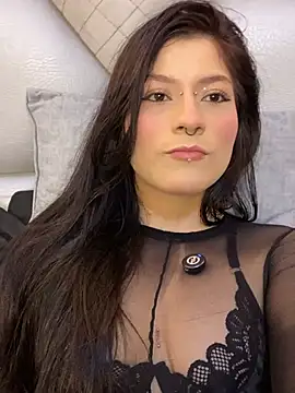 DarkIvory  online show from July 9, 2026, 10:14 pm