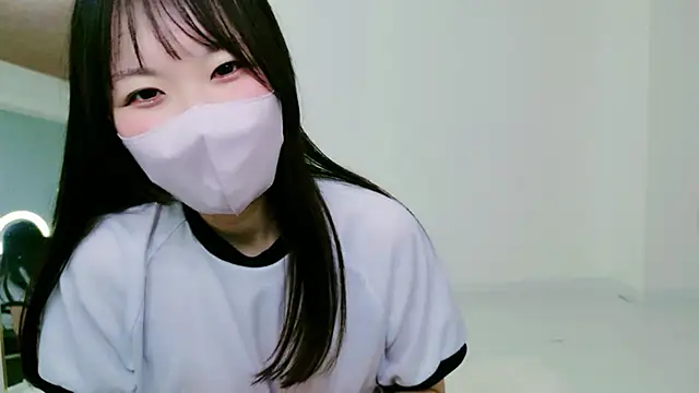 aichan  00 online show from July 13, 2026, 4:21 pm
