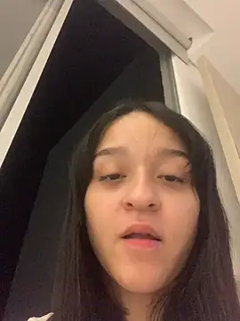 ruemi rose online show from July 25, 2026, 6:55 am