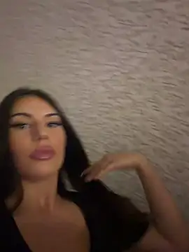 ItsMina  online show from July 10, 2026, 10:23 pm