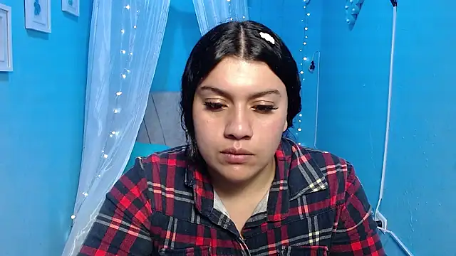 Solveig roisin online show from July 16, 2026, 1:06 pm