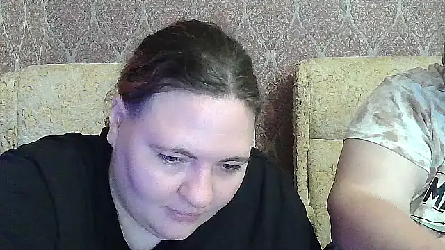 AlbertaAndSharon online show from July 14, 2026, 6:02 pm