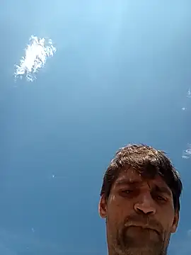 mikeklu online show from July 18, 2026, 1:37 pm