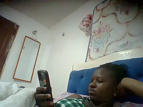 Snapshot of Maya_Angel4 chatting on July 20, 2026, 10:39 am Maya Angel4 online show from July 20, 2026, 10:39 am