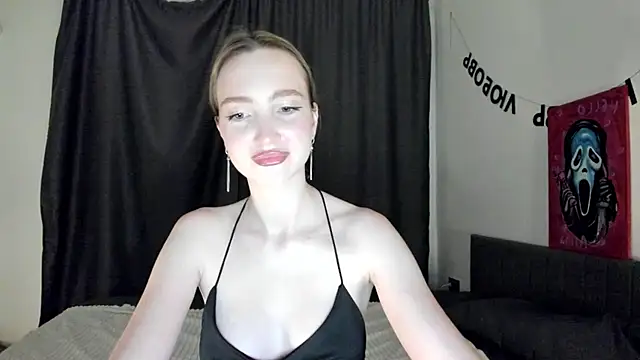 Blair Marfl online show from July 25, 2026, 6:27 pm