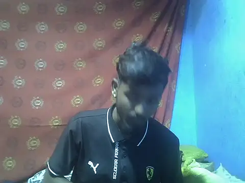 Mrsmiles001 online show from August 3, 2026, 5:38 pm