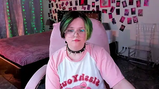 Biooohazard online show from July 15, 2026, 4:12 pm