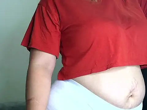 curvynaturalx online show from July 21, 2026, 1:57 pm