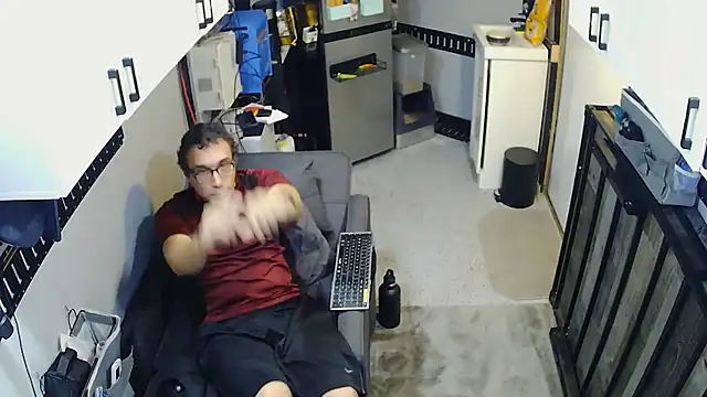 z-moon online show from July 22, 2026, 2:36 am