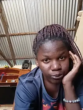 Snapshot of val78p chatting on July 21, 2026, 10:28 am val78p online show from July 21, 2026, 10:28 am