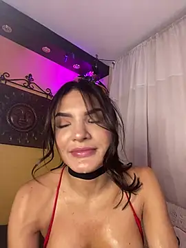 Cleolaurent online show from July 27, 2026, 1:23 am