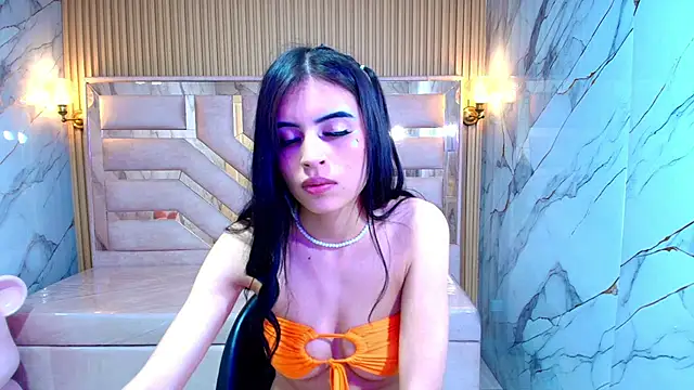 kimberly r  online show from August 5, 2026, 1:14 pm