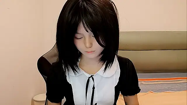Snapshot of Suxi- chatting on July 24, 2026, 1:09 pm Suxi- online show from July 24, 2026, 1:09 pm