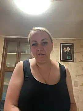 NattaKis online show from August 8, 2026, 4:09 pm