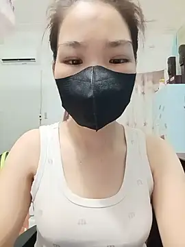 ThiThuy22 online show from July 28, 2026, 7:15 pm