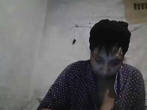 LONELYBEETLE online show from July 31, 2026, 12:32 am