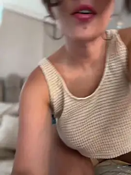 Snapshot of HannaBeckett chatting on July 8, 2026, 9:30 pm HannaBeckett online show from July 8, 2026, 9:30 pm