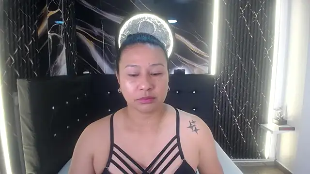   Serena online show from August 5, 2026, 1:03 pm