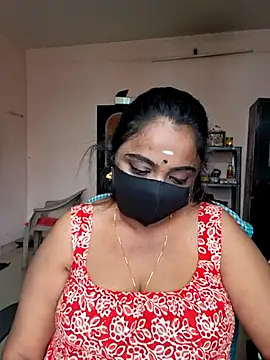 Lovely-Jeni online show from August 6, 2026, 4:58 am