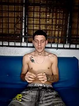 MaxHornyLatin online show from August 7, 2026, 1:40 am