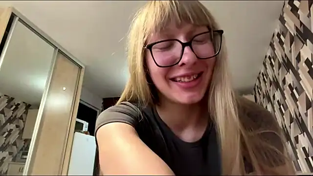 GoldenFrames online show from August 7, 2026, 4:09 pm