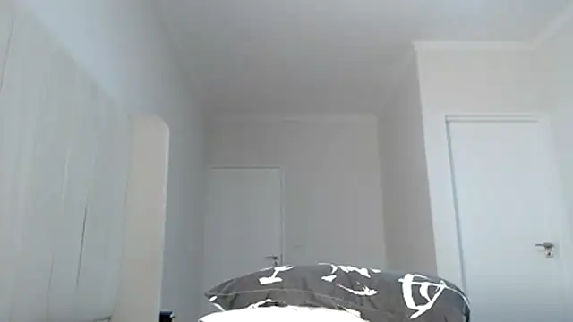 xBUSTY CANDYx online show from June 27, 2026, 5:01 am