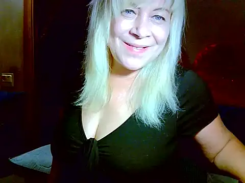 AgoniA7 online show from July 28, 2026, 6:07 pm