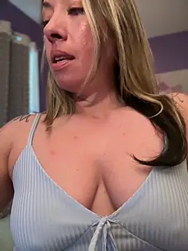  NinaLuvSins  online show from June 14, 2026, 5:37 pm