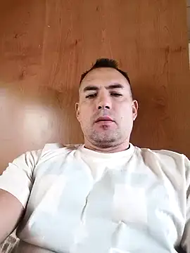 Snapshot of dannypretty chatting on July 1, 2026, 5:02 pm dannypretty online show from July 1, 2026, 5:02 pm