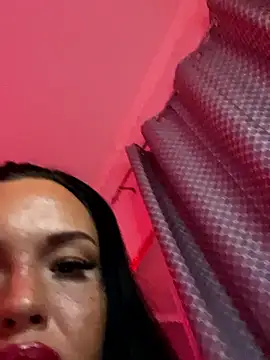 MelinaCurves  online show from May 9, 2026, 11:21 pm